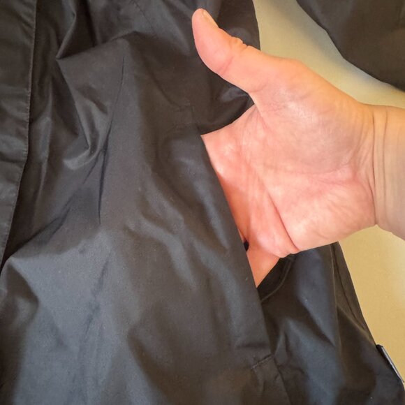 Cabela's Rain Jacket - L - Black - Picture 3 of 5